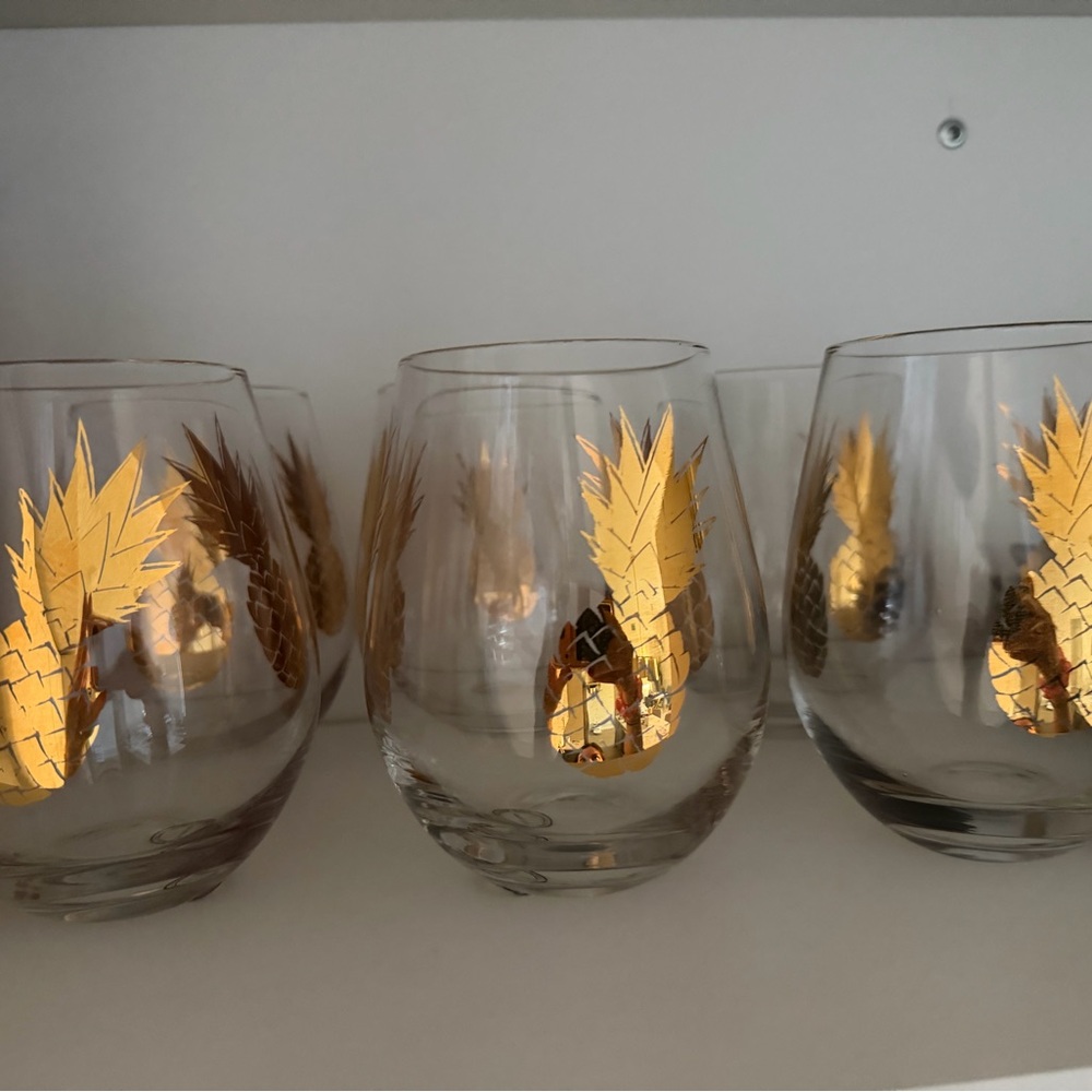 Shiraleah Chicago, Golden leaf Pineapple stemless wine glasses (SET OF 6)